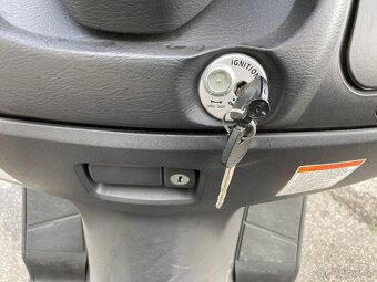 Suzuki Burgman 125,Servisní knížka - 14