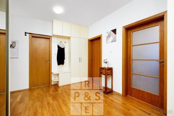 Pronájem, Byty 2+kk, o velikosti 56m² a sklepní koje 5,3m² - 14
