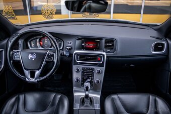 Volvo V60 Cross Country D4 2.4 AWD Automat - 14