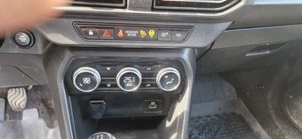Dacia Jogger lpg+benzin 7 míst - 14