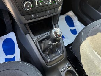 ► ŠKODA YETI 2,0 TDI 4x4 - 103 kW, PARK. SENZORY, TAŽNÉ ◄ - 14