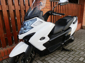 Kymco MyRoad 700i ABS - 14