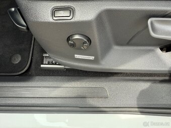 Volkswagen Touran 2.0 TDI 110 KW, 2019, 151 000 km - 14