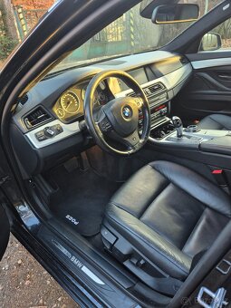 BMW 525d V6 150kW SEDAN ALU R19 SERVIS - 14