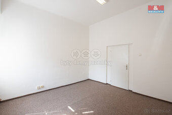 Pronájem kanceláří 95 m², Pardubice, ul. 17. listopadu - 14