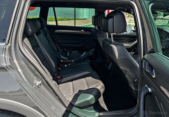 Volkswagen Passat Alltrack 2021 - 14