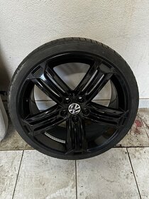 Sada kol Volkswagen Talladega včetně pneu 5x112 ET50 8Jx19 - 14