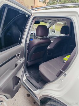 Hyundai Santa Fe 2.4 CVVT (benzín) - 14