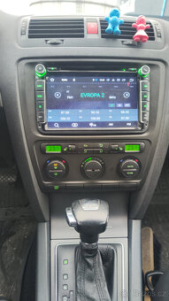 Škoda Octavia 1.9TDI 77KW DSG, COMBI, Garážované - 14
