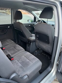 Volkswagen Touran 2.0TDI 125KWT DSG 7 mist - 14
