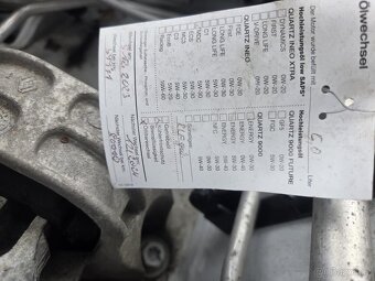 Dacia Duster 4WD 1.6i 77kw jen 67.244km 4x4 tažné zařízení - 14