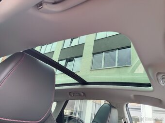 MG EHS PHEV Luxury 1.5 190kW AUT. 78tkm Panorama Virtual ACC - 14