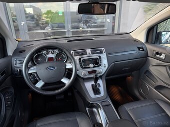 Ford Kuga 2,0 TDCI AT 4x4 TITANITUM PANORAMA - 14