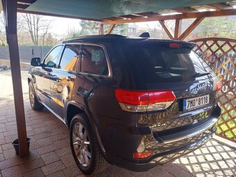 Jeep Grand Cherokee - 14