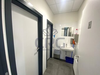 PRONÁJEM NOVĚ VYBUDOVANÉ KANCELÁŘE O CP 21,70 M2 V BRNĚ - 14