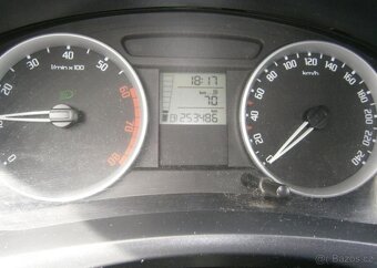 Škoda Fabia 1.2 16v 51kw benzín manuál 51 kw - 14