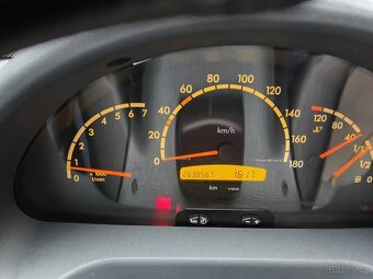 Mercedes Benz Sprinter 616 pro 29 osob - analogový tachograf - 14