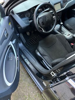 Citroen c5 x7 2,0hdi 120 kW - 14