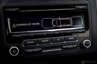 Volkswagen Touran 2.0 TDI Highline - 14