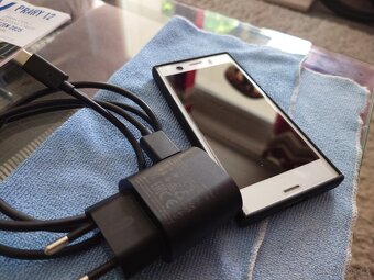Sony Xperia xz 1 compact - 14