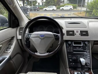 Volvo XC90 2.9 T6 200kW 4x4 AWD Benzín Automat Kůže Xenony - 14