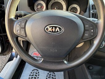 Kia Cee´d, 1,6 CRDi 84kW, 1. MAJITEL - 14
