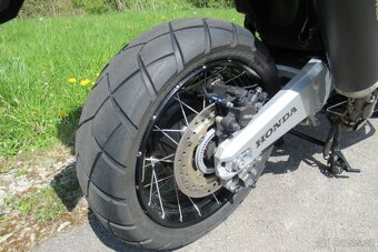 Honda X-ADV 750 LeoVince - 14