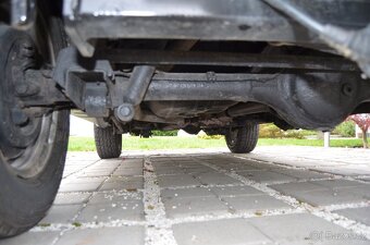 Suzuki Jimny 1.3 4x4 servisní kniha - 14
