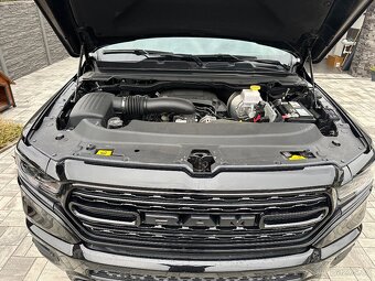 Ram 1500 Limited 2022 najeto 8 000km - 14