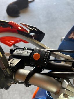 Ktm 950 adventure - 14