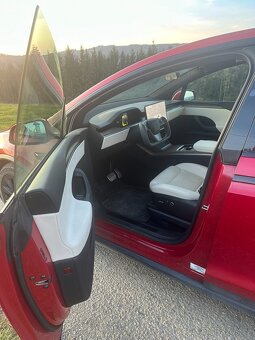 Tesla Model X 2023 7míst,Long Range 4x4,odpočet DPH, free su - 14