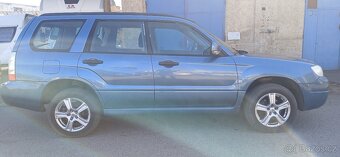 Subaru Forester 2.0i pěkný stav - 14