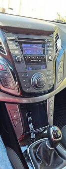Prodám Hyundai i40 kombi - 14