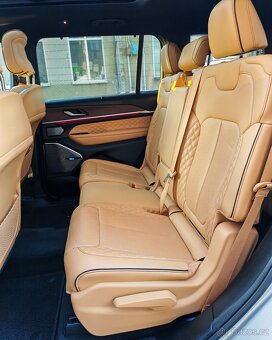 JEEP GRAND CHEROKEE 7 MÍST MASÁŽE VZDUCH - 14