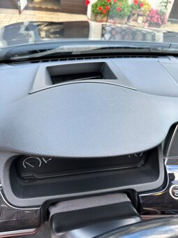 BMW 530d GT xDrive 2012 výborný stav - 14