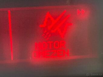 Prodám valník RENAULT MIDLUM 220.12 PR 4X2 E4 s hydr. čelem - 14