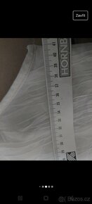 Bílé šaty na úzká ramínka. Vhodné i jako večerní. - 14