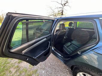 Škoda Superb 3 1.6 TDi DSG 88kW 142tis/km Serviska TOP - 14