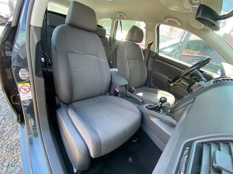 VW Golf 1.9 TDi 77kW Model BEZ DPF,AC - 14