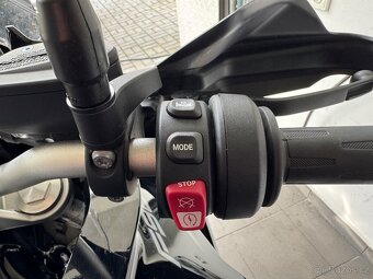 BMW F900XR - 14