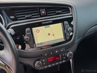 Kia Ceed 1.6 benzín - 135000km, 2018, Záruka do 2025 - 14