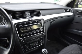 Škoda Superb II 1.6 TDi CR ELEGANCE,XENON,DKLIMA,TEMP,VÝHŘEV - 14