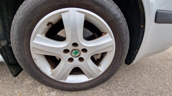 Prodám škoda octavia 1 kombi 1,9 TDI 81 kw rotačka, xenony - 14