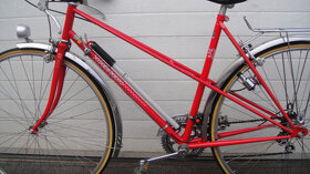 Peugeot 1982,  červené, hezký originál - 14