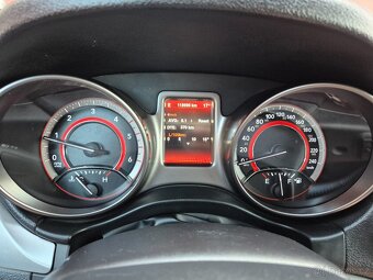 Fiat Freemont 2.0 Multijet Cross 125kW - 14