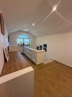 Prodej rodinného domu - 14