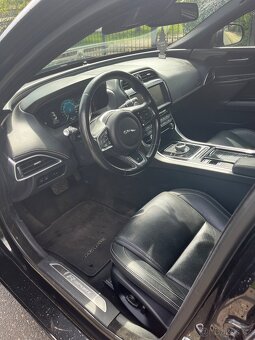Jaguar XE 2.0D 132kw automat R-Sport - 14