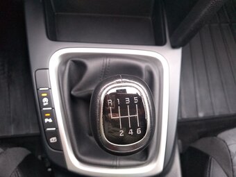 2022_KIA Ceed combi 1.5 turbo BENZÍN_1.maj.SR_237000Kč netto - 14