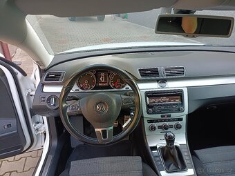 VW Passat B7 Alltrack 2.0 Tdi 103 kW  combi - 14
