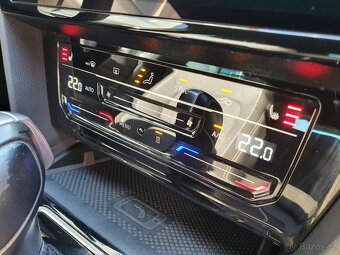 VW Passat B8 Variant 2.0TDI 147kW DSG ACC - záruka Autodraft - 14